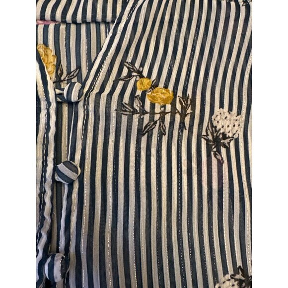 Torrid Harper Navy Stripe Floral Printed Button-Down Blouse Size 5 Polyester Ble - Picture 2 of 5